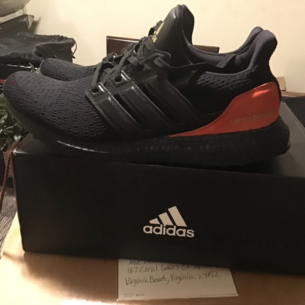Addidas Ultraboost DNA sz10 men
